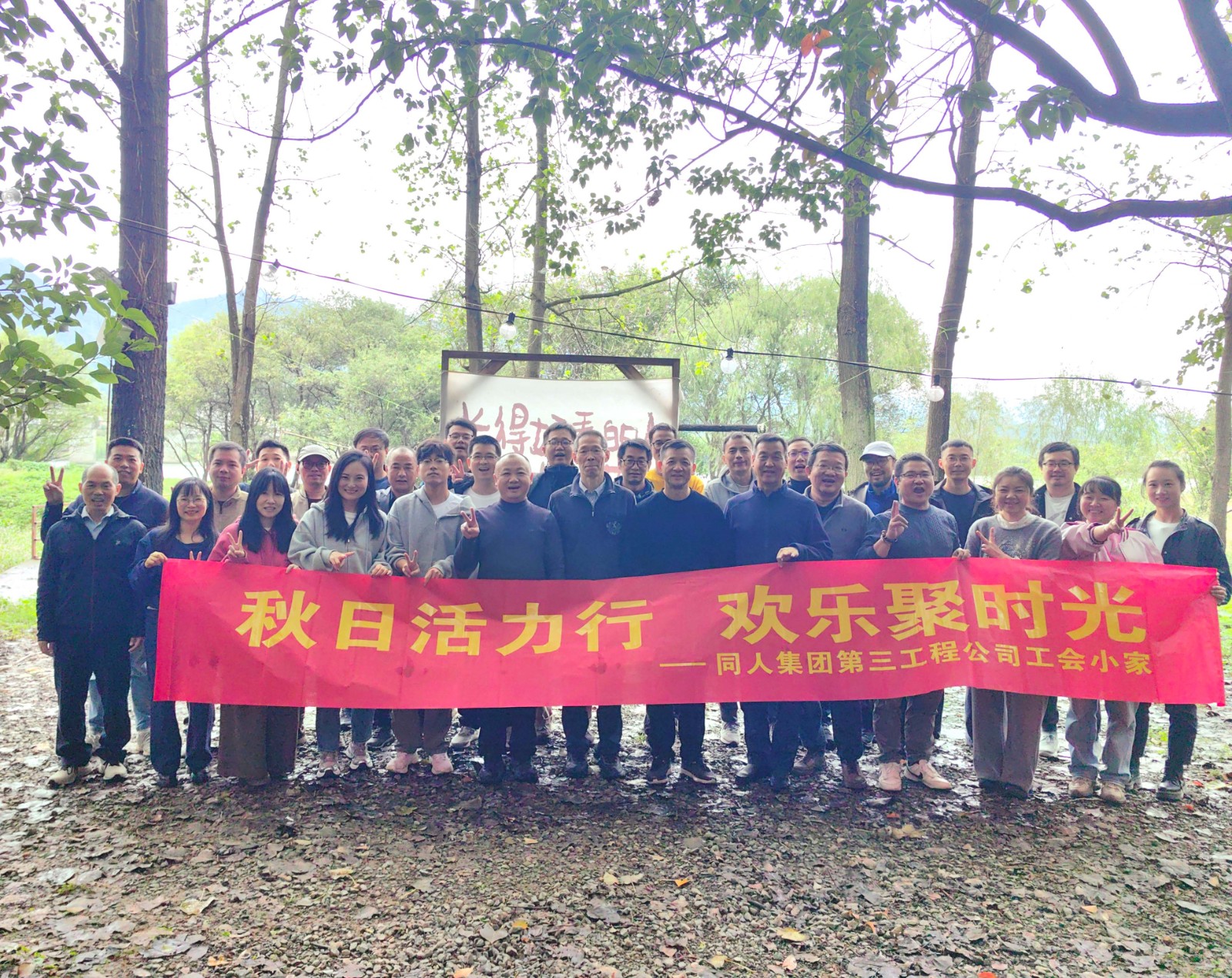 17629277038874206Dvz.jpg 17629277038874206Dvz.jpg