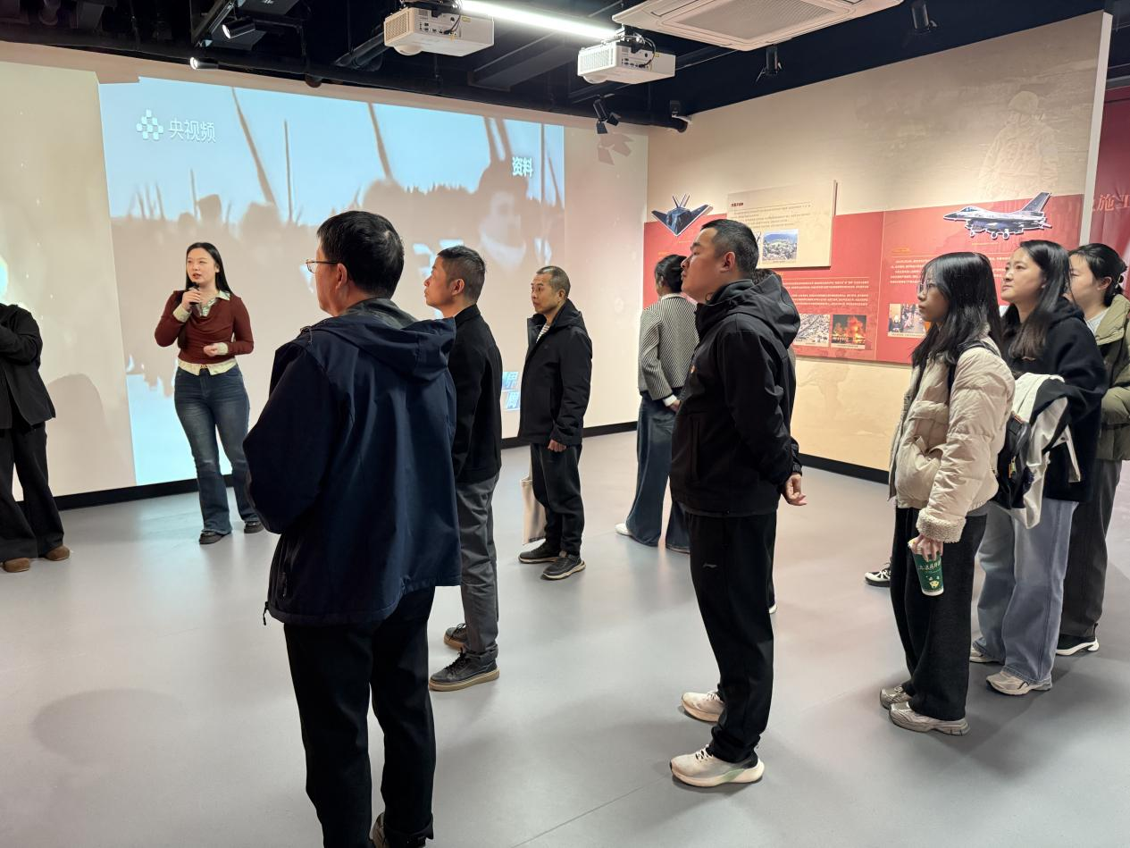 17652698218099623IyR.png 17652698218099623IyR.png