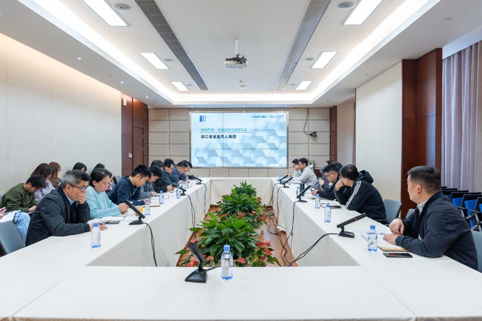 1774948084502964rg4T.jpg 1774948084502964rg4T.jpg